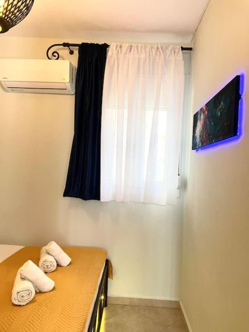 Ferienwohnung La Vie Est Belle Kavala Exterior foto